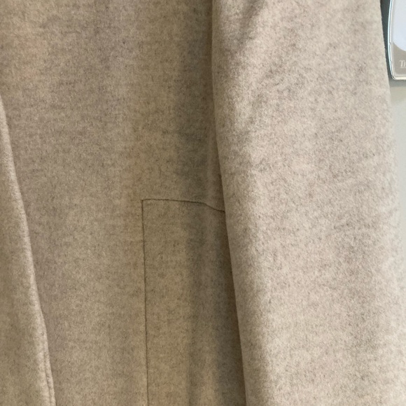 Aritzia Babaton Pearce Wool Coat - Picture 3 of 4